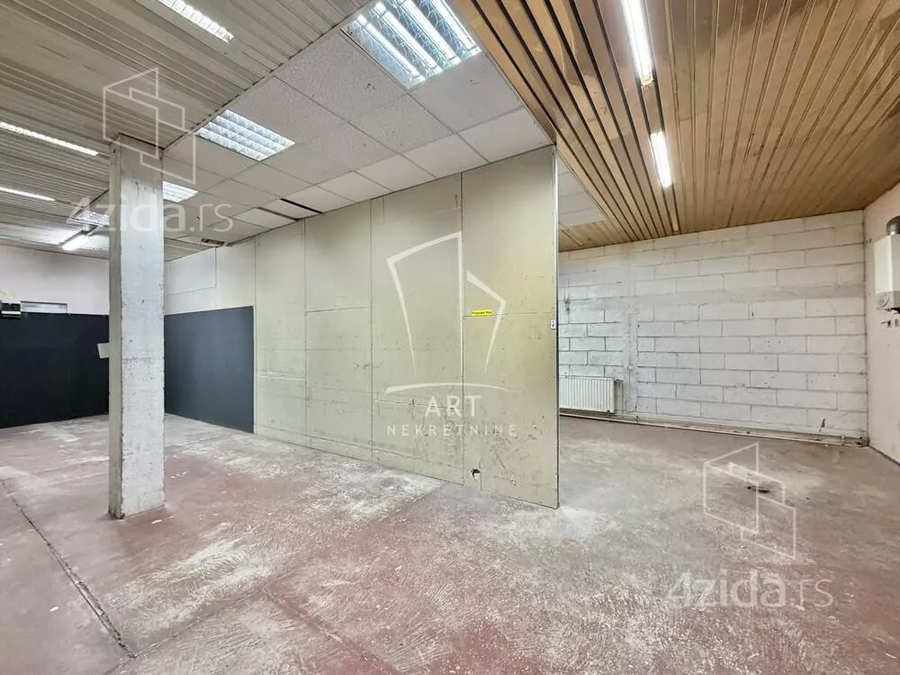 Poslovni prostor | 4zida