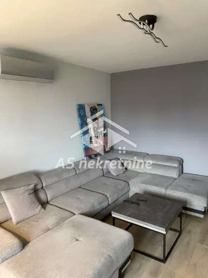 Karađorđev Trg | 4zida.rs