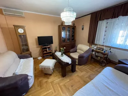Sremska Kamenica | 4zida.rs