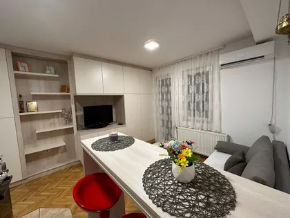 Branimira Ćosića 47 | 4zida.rs