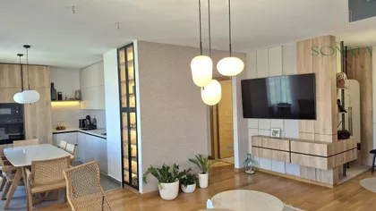 Cara Dušana | 4zida.rs