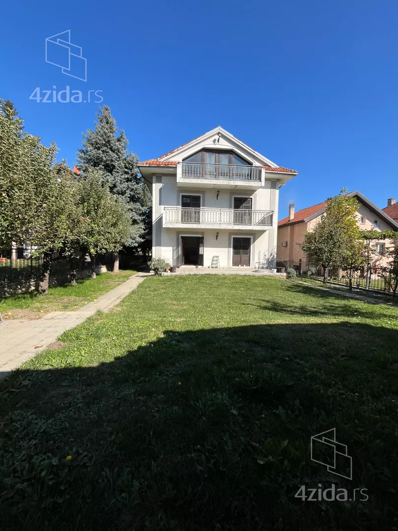 2-etažna kuća | 4zida