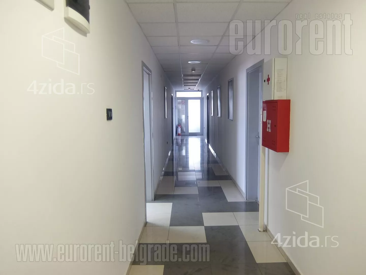 Poslovni prostor | 4zida