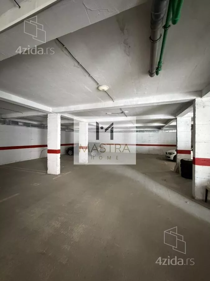 Garaža/Parking | 4zida