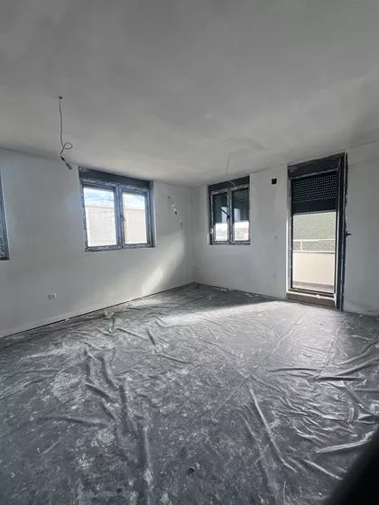 Novi Banovci | 4zida.rs