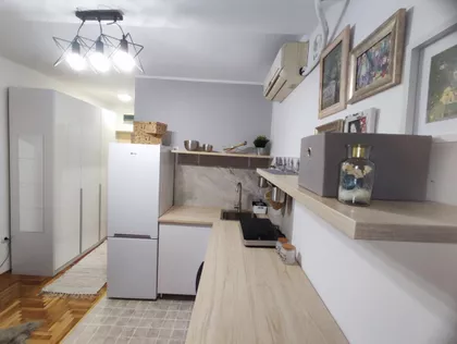 Adamovićevo Naselje | 4zida.rs