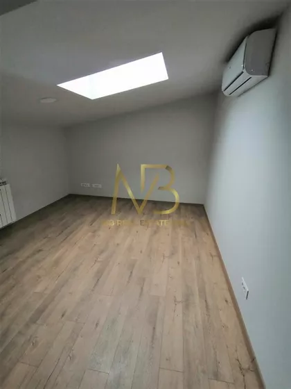 Kneza Višeslava | 4zida.rs