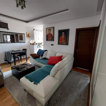 Krfska | 4zida.rs