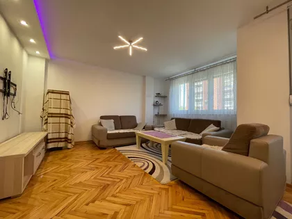 Vizantijski Bulevar | 4zida.rs