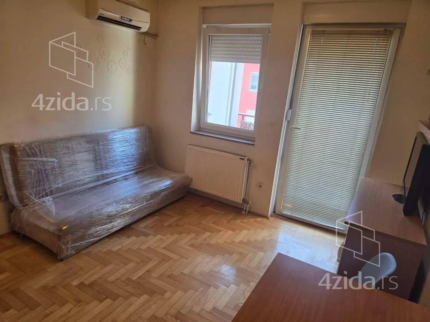 Garsonjera | 4zida