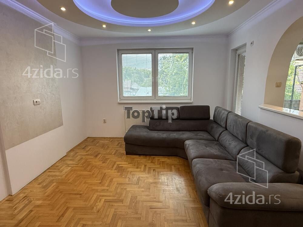 Appartamento 1 locali, 55 m²
