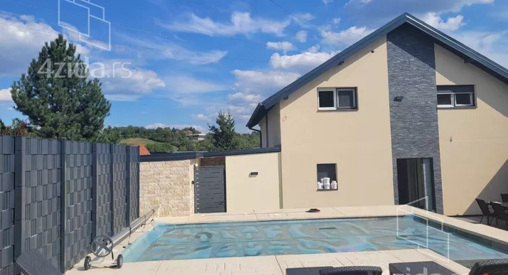 Kuća | 4zida