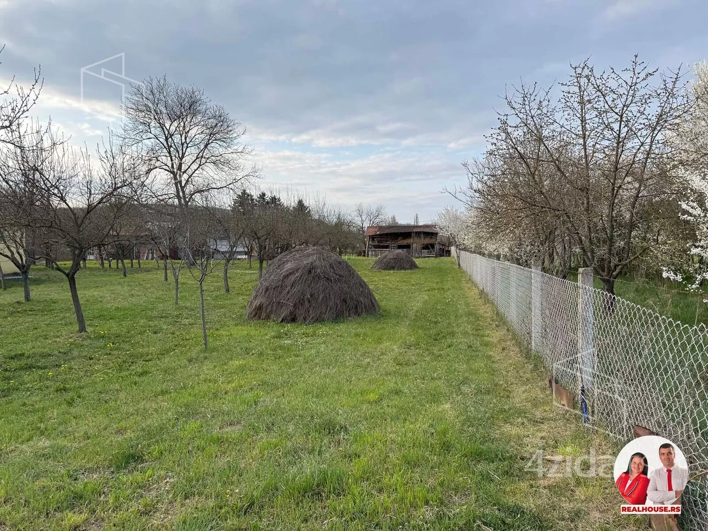 Građevinsko zemljište | 4zida