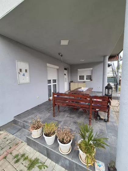 Gradske lokacije | 4zida.rs