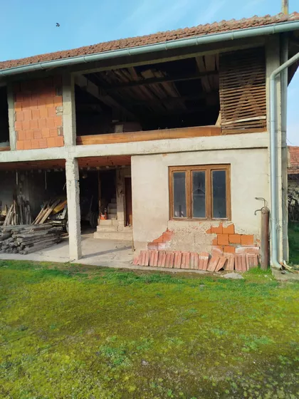 Karađorđeva | 4zida.rs