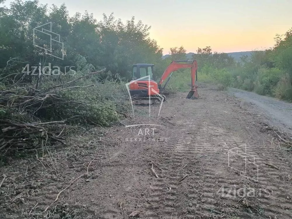 Građevinsko zemljište | 4zida