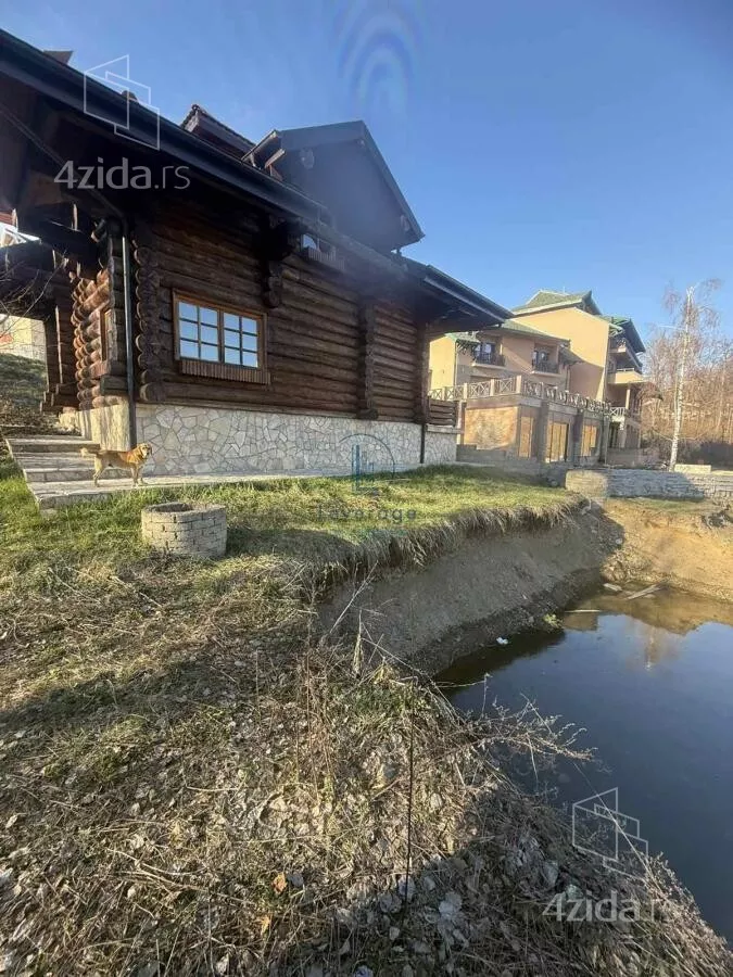 Kuća | 4zida