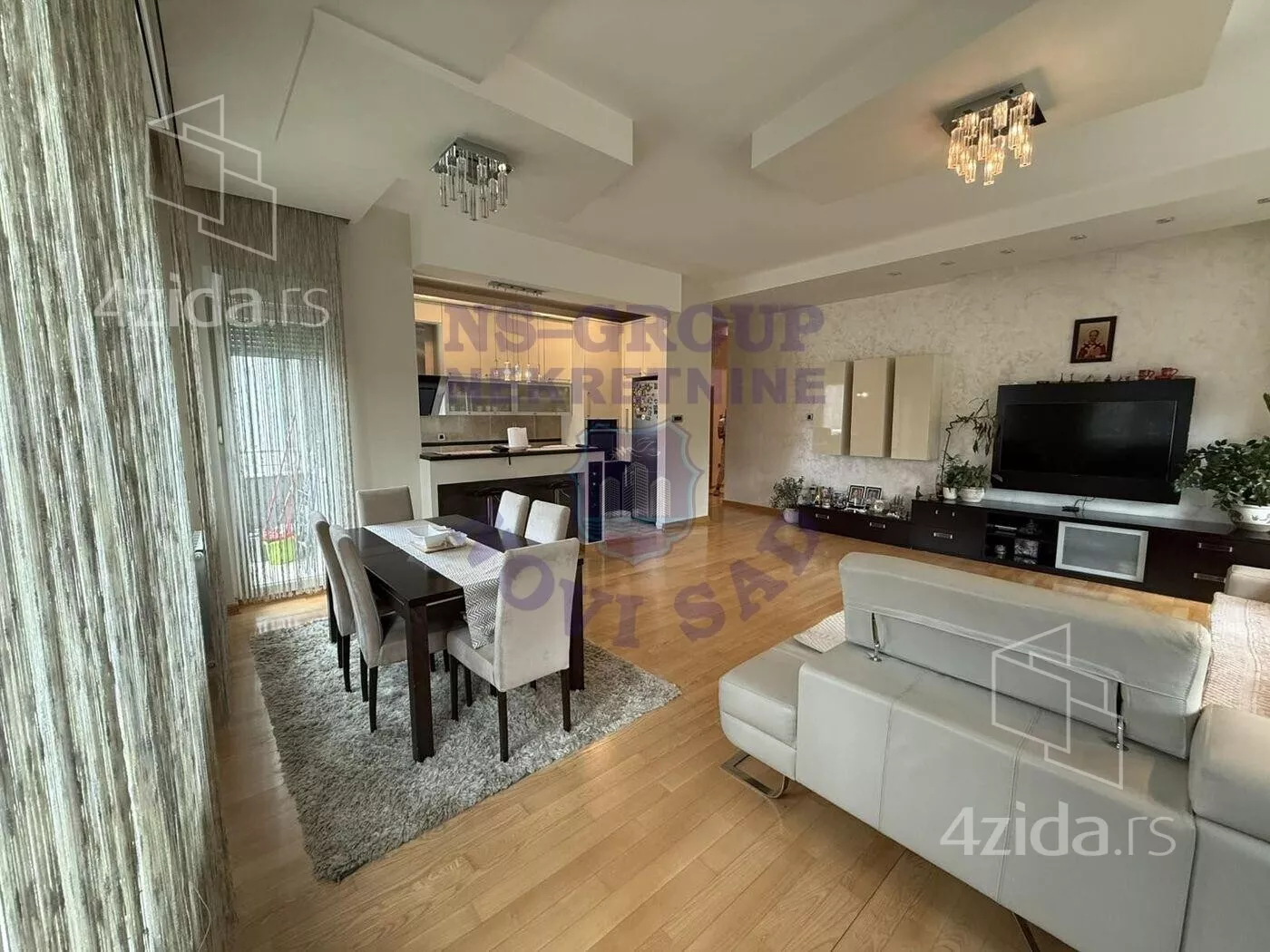 Četvorosoban stan | 4zida