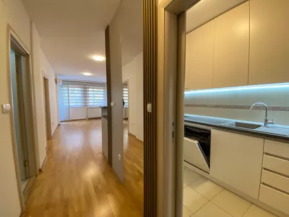 Bulevar Oslobođenja | 4zida.rs