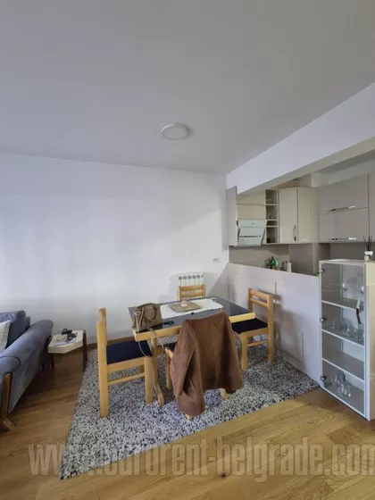 VOŽDOVE KAPIJE | 4zida.rs