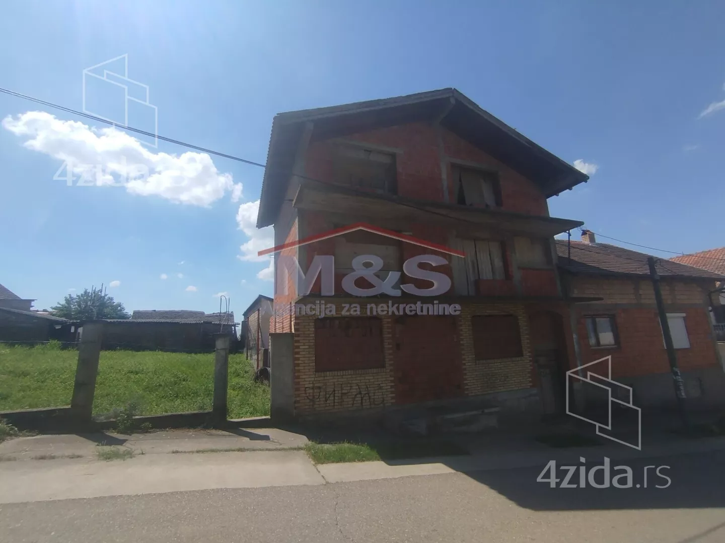 3-etažna kuća | 4zida