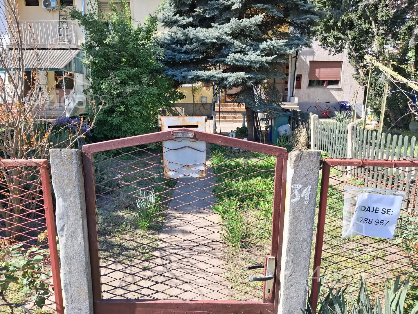 3-etažna kuća | 4zida