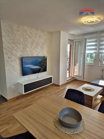 Petrovaradin | 4zida.rs