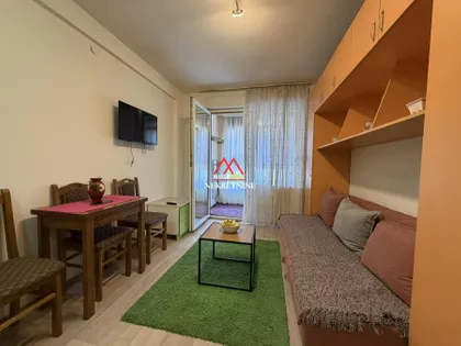 Janka Veselinovića | 4zida.rs