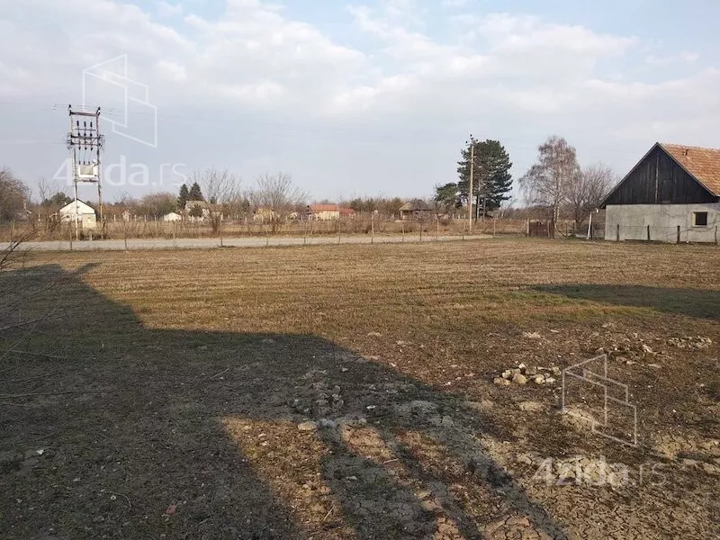 Građevinsko zemljište | 4zida