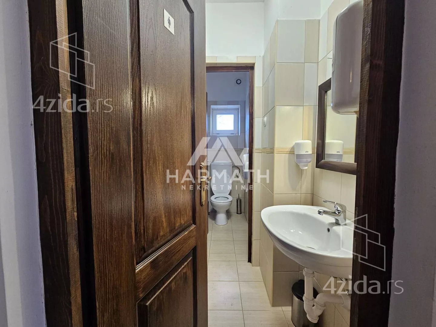 Turistički objekat | 4zida