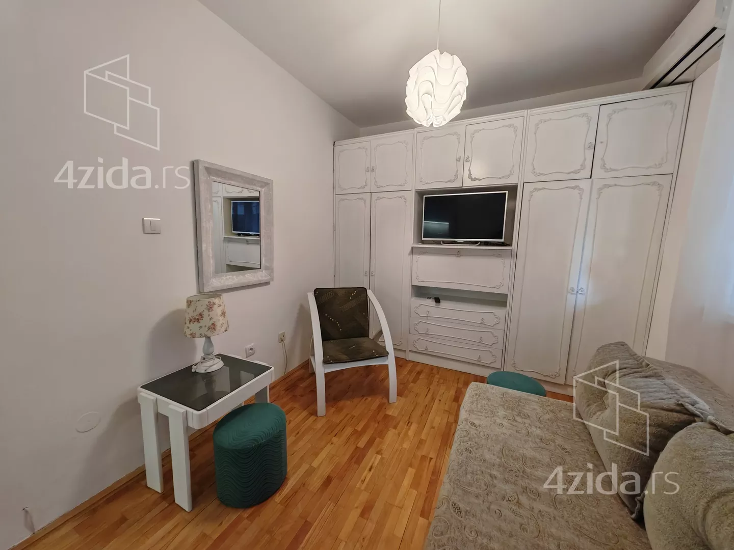 Garsonjera | 4zida