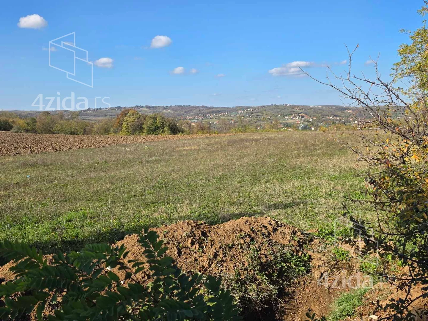 Građevinsko zemljište | 4zida