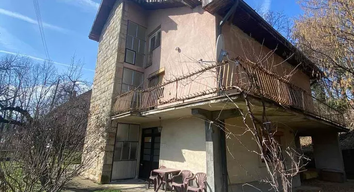 3-etažna kuća | 4zida