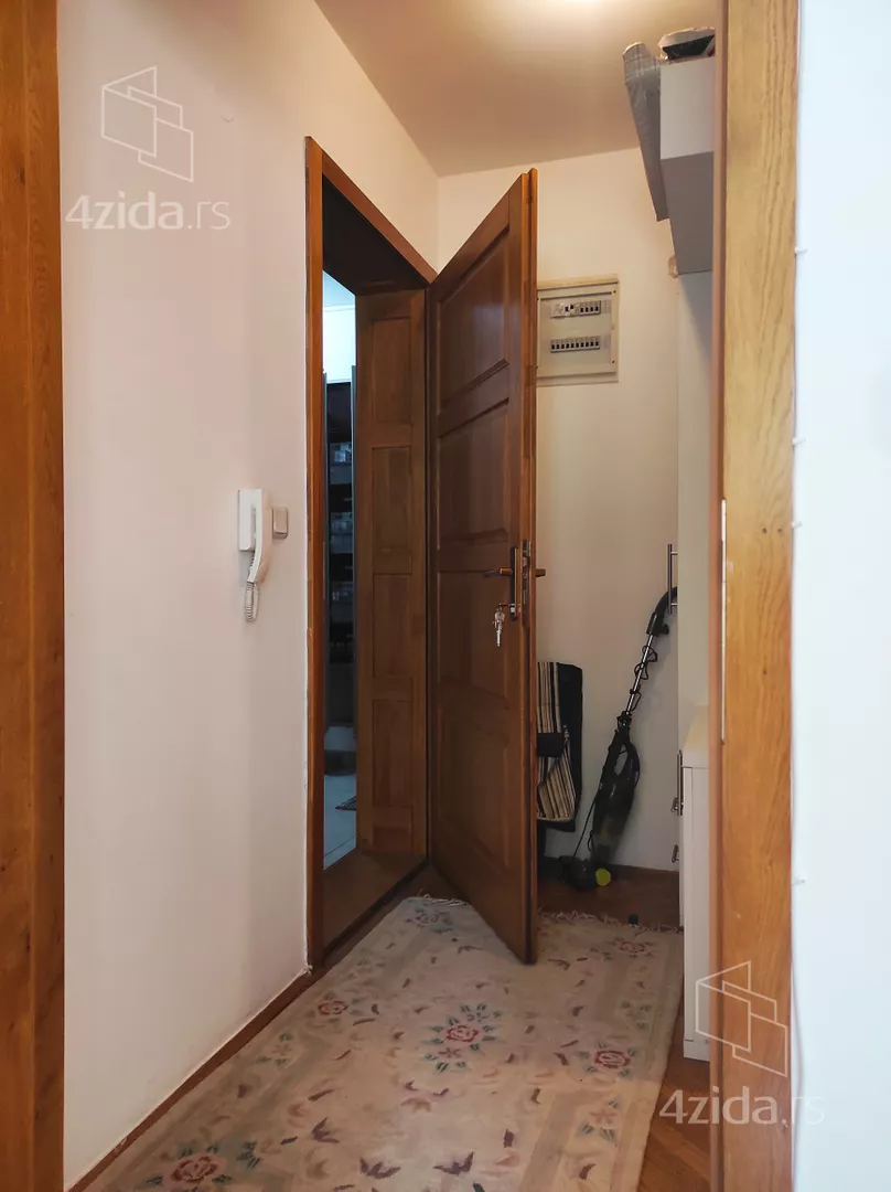 Garsonjera | 4zida