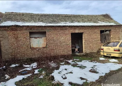 Vojvođanska 32 | 4zida.rs