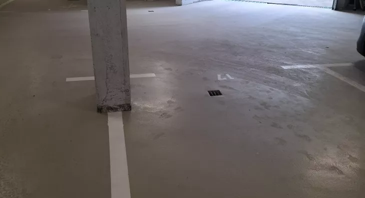 Garaža | 4zida