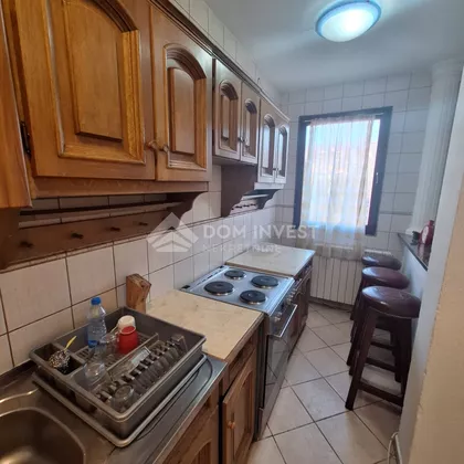 Milana Uzelca | 4zida.rs