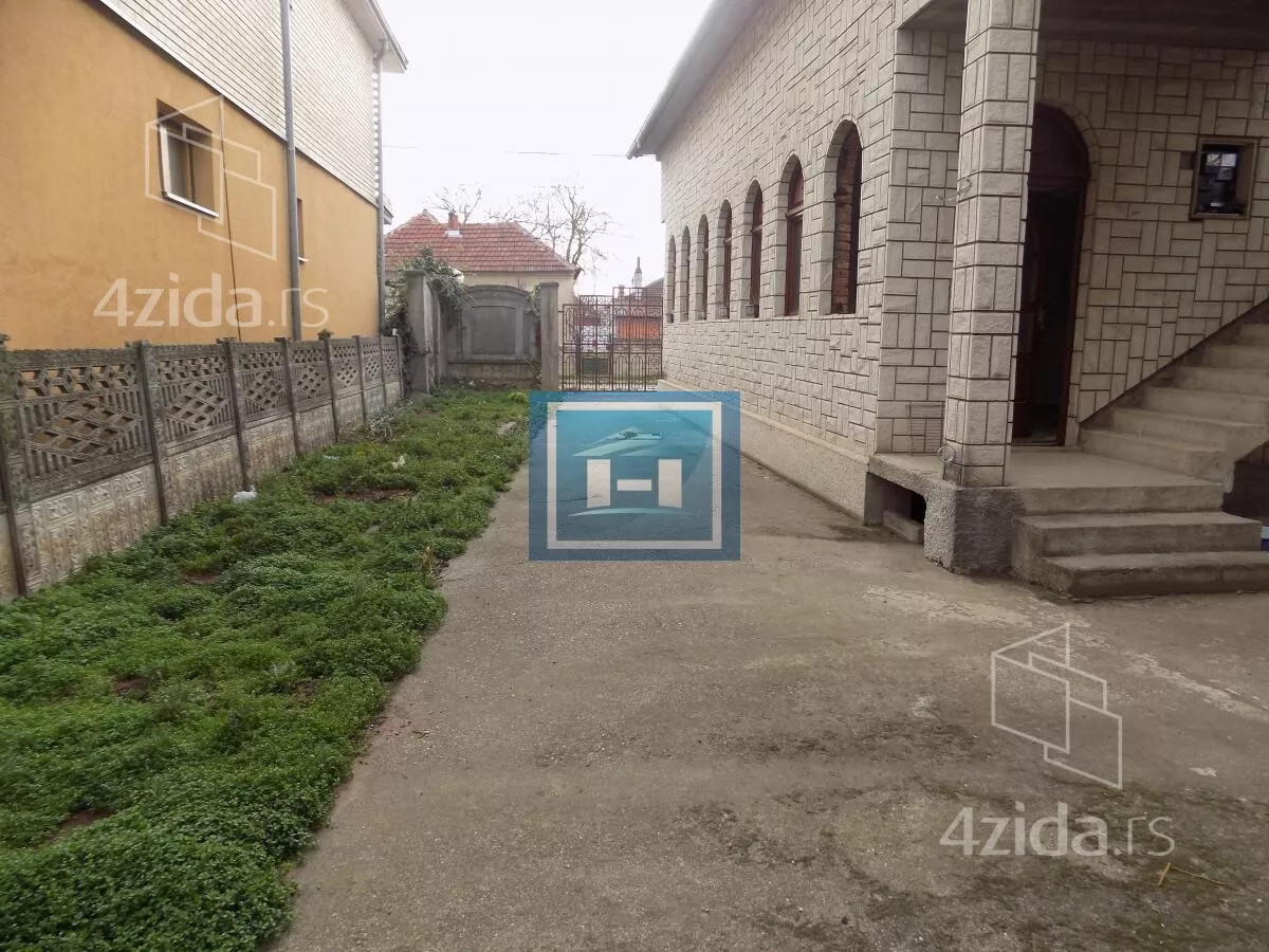 Kuća | 4zida