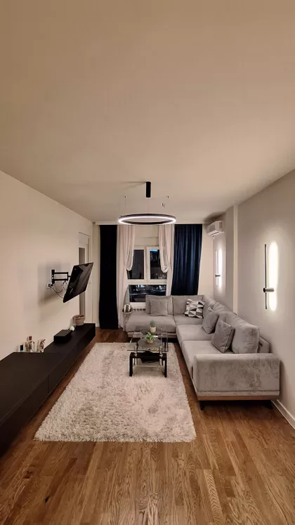 Milovana Gušića 99 | 4zida.rs