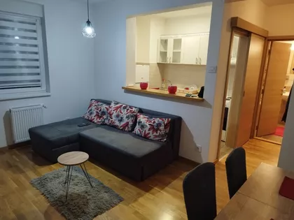 Dr Đure Jovanovića Kindera 8 | 4zida.rs