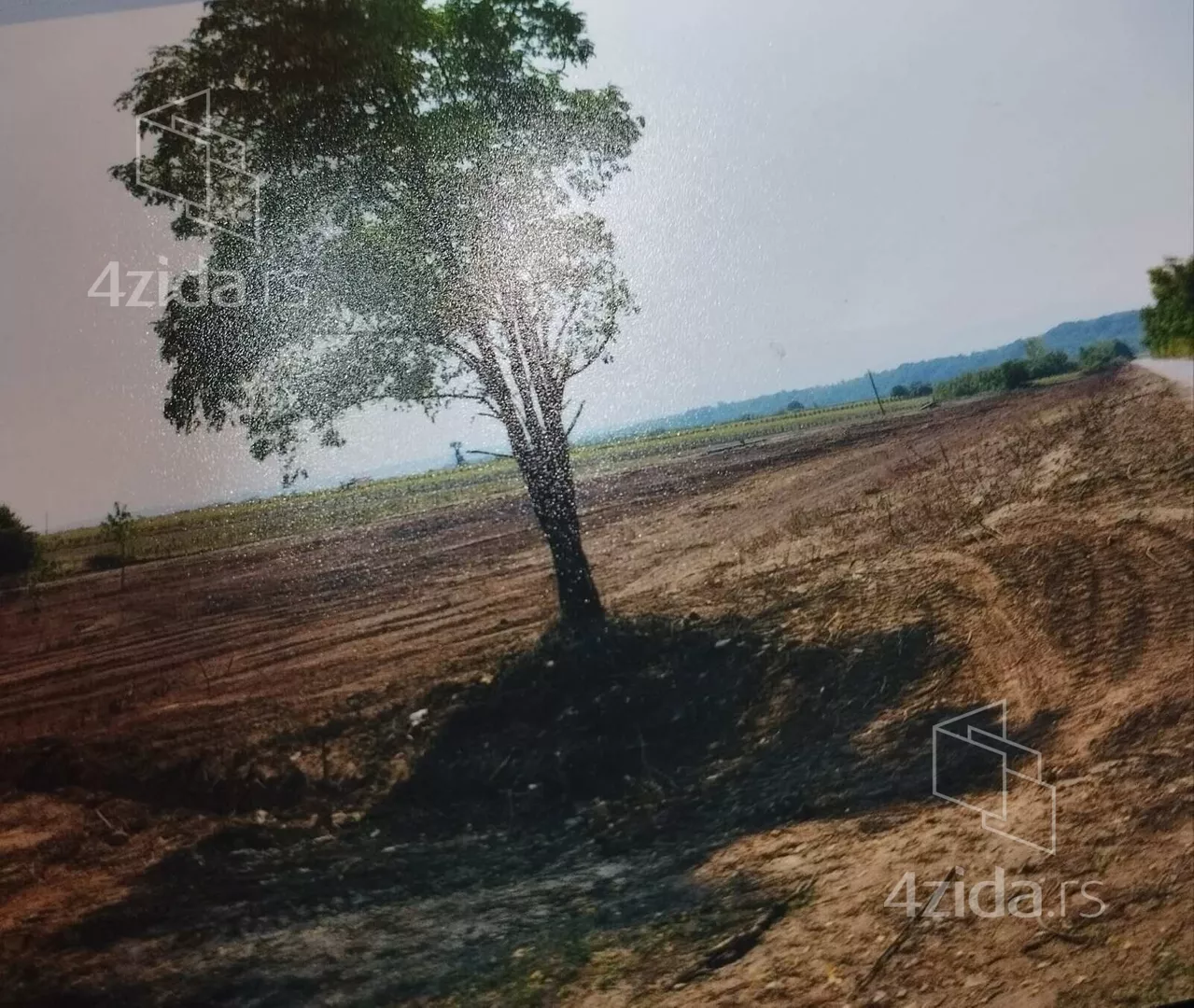 Građevinsko zemljište | 4zida