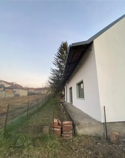 Knežica | 4zida.rs