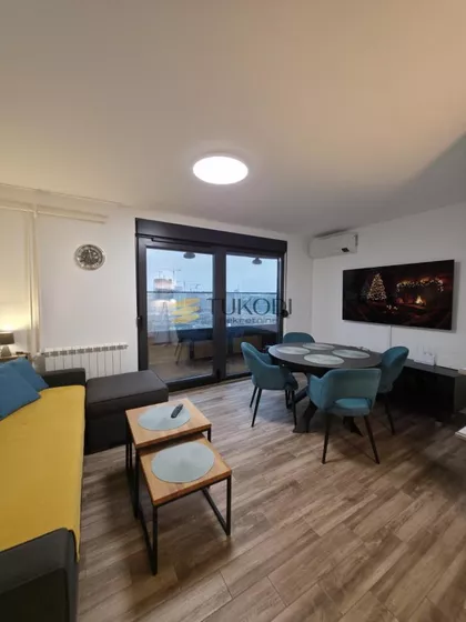 Bulevar Arsenija Čarnojevića | 4zida.rs