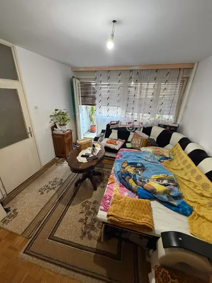 Zmaj Jovina | 4zida.rs