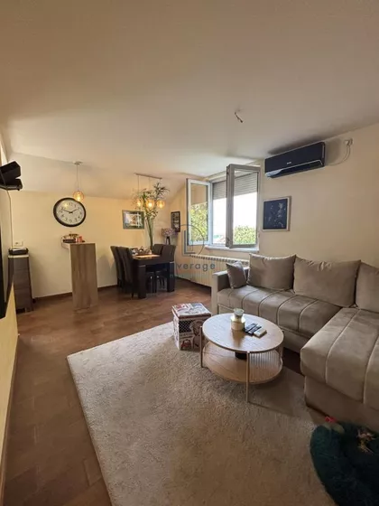 Kozačinskog | 4zida.rs