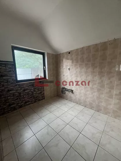 Makova Sedmica | 4zida.rs