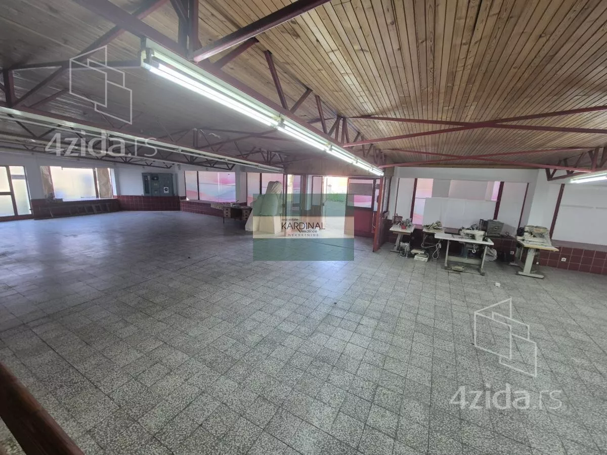 Poslovni prostor | 4zida