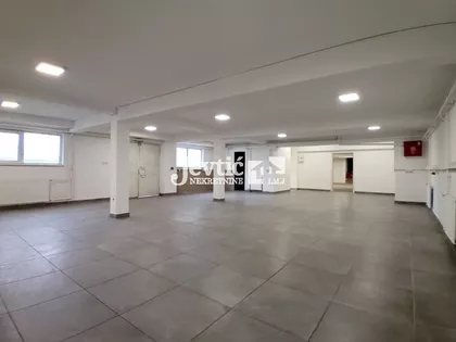 Autokomanda | 4zida.rs