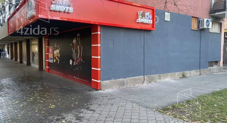 Poslovni prostor | 4zida