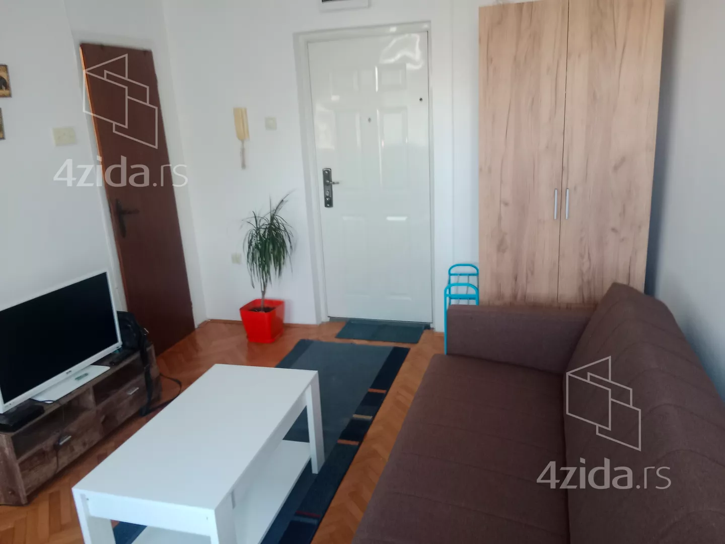 Garsonjera | 4zida